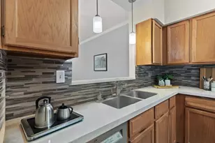 7731 Cambridge St, Houston, TX 77054 - Photo 6