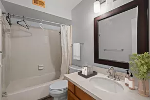 7731 Cambridge St, Houston, TX 77054 - Photo 16