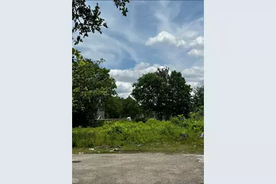 1902 Brewster Street, Houston, TX 77026 - Photo 2
