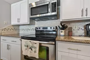 15575 Marina Dr, Conroe, TX 77356 - Photo 10