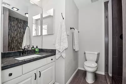 1933 Enterprise Avenue, League City, TX 77573 - Photo 32