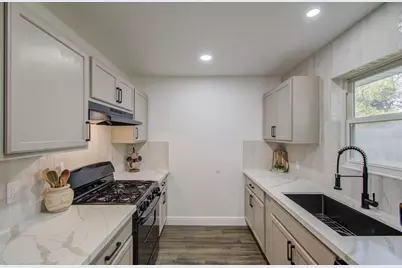 9923 Antrim Lane, La Porte, TX 77571 - Photo 12