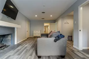 2007 Hewitt Dr, Houston, TX 77018 - Photo 10