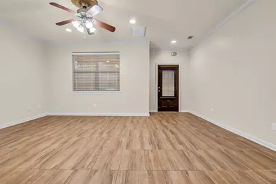 1898 Longmire Road #5, Conroe, TX 77304 - Photo 10