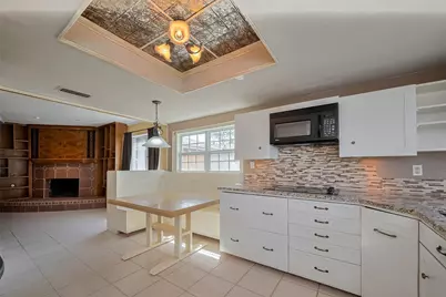 12346 Gainsborough Drive, Houston, TX 77031 - Photo 12