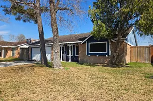 11323 Sagewood Dr, Houston, TX 77089 - Photo 2