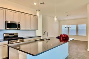 8923 Moose Trl, Manvel, TX 77578 - Photo 4