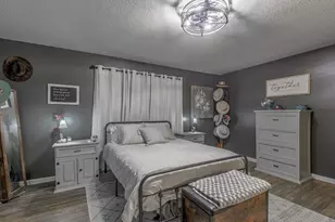 2203 Shannon Dr, Huntsville, TX 77320 - Photo 24