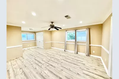 102 Mechanic Street, Galveston, TX 77550 - Photo 16