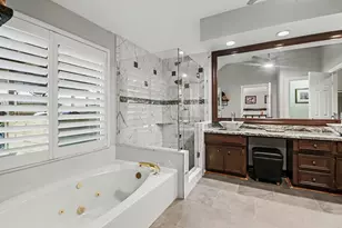 2025 Sandy Coast Cir, League City, TX 77573 - Photo 18