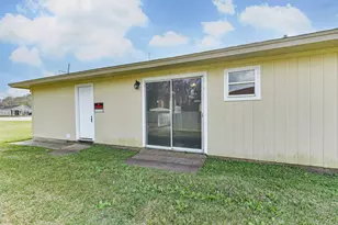 2390 Sarah St, Beaumont, TX 77705 - Photo 24