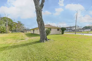 2390 Sarah St, Beaumont, TX 77705 - Photo 28