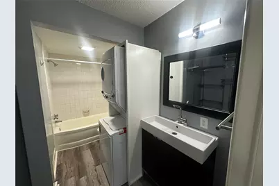 3262 Branard Street #17, Houston, TX 77098 - Photo 6