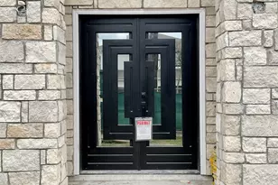 9756 Westview Dr, Houston, TX 77055 - Photo 10