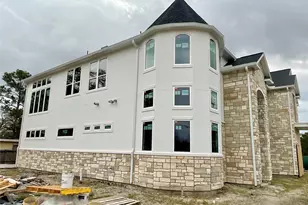 9756 Westview Dr, Houston, TX 77055 - Photo 4