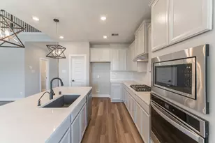 2016 Woodland Park Ct, Conroe, TX 77384 - Photo 14