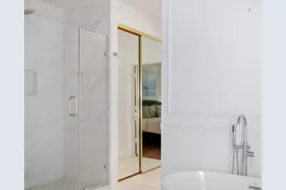 26 E Sterling Pond Circle, The Woodlands, TX 77382 - Photo 22