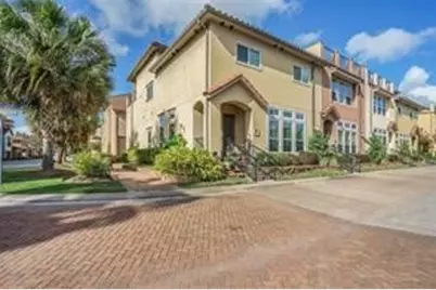 28 W Oaks Drive, Houston, TX 77058 - Photo 4