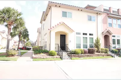 28 W Oaks Drive, Houston, TX 77058 - Photo 1