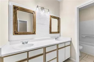 1339 Canyon Creek Cir, College Station, TX 77840 - Photo 16