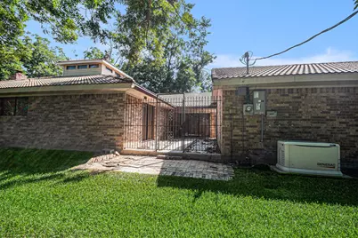 3215 Kennings Road, Crosby, TX 77532 - Photo 10