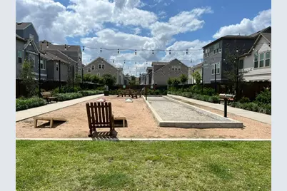 10915 Brambling Wood Drive, Houston, TX 77043 - Photo 48