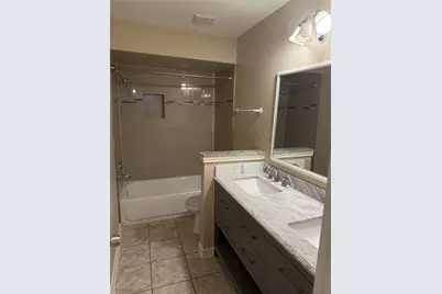 712 Memorial Mews Street #C, Houston, TX 77079 - Photo 12