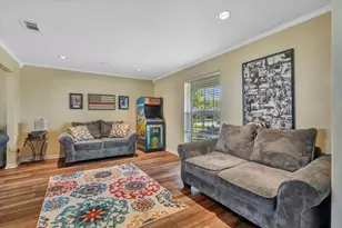 16419 Brookvilla Dr, Houston, TX 77059 - Photo 4