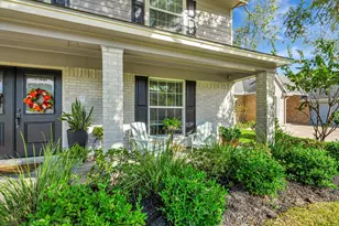 16419 Brookvilla Dr, Houston, TX 77059 - Photo 2