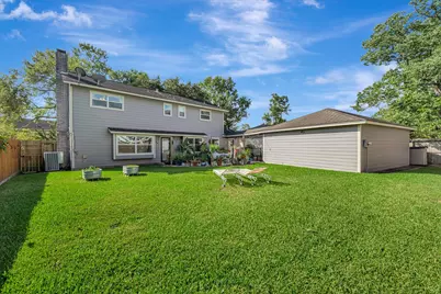 16419 Brookvilla Drive, Houston, TX 77059 - Photo 24
