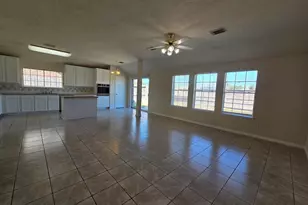 2318 Waterwood Dr, Sugar Land, TX 77479 - Photo 12