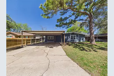 1210 Connie Street, Alvin, TX 77511 - Photo 2