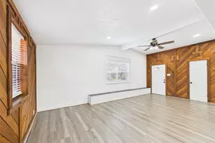 1210 Connie St, Alvin, TX 77511 - Photo 8