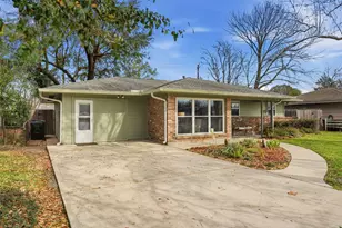 9522 Hammerly Blvd, Houston, TX 77080 - Photo 4