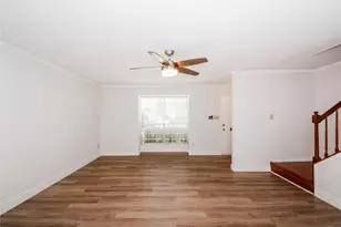 8511 Ariel St, Houston, TX 77074 - Photo 4