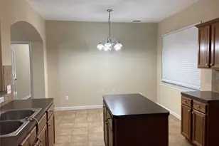4903 Summer Ridge Dr, Conroe, TX 77303 - Photo 10