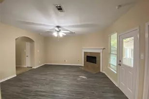 4903 Summer Ridge Dr, Conroe, TX 77303 - Photo 6