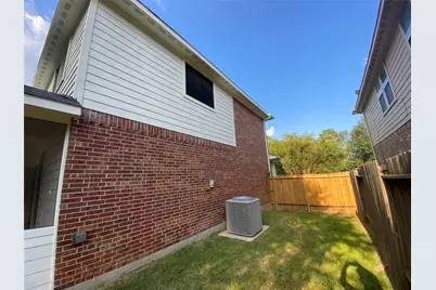 4903 Summer Ridge Drive, Conroe, TX 77303 - Photo 26