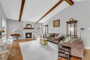 2138 Middle Creek Dr, Houston, TX 77339 - Photo 4