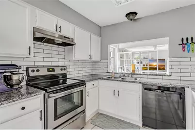 2138 Middle Creek Drive, Houston, TX 77339 - Photo 10