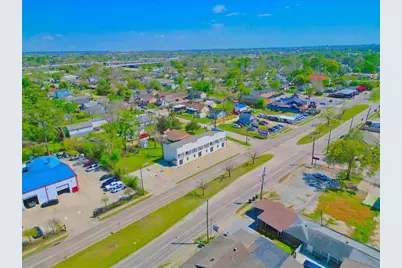 7704 Irvington Boulevard, Houston, TX 77022 - Photo 44