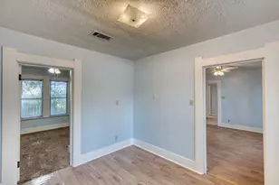 2125 Ave A, Nederland, TX 77627 - Photo 6