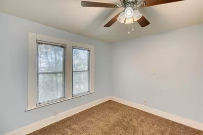 2125 Avenue A, Nederland, TX 77627 - Photo 8