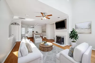 1639 Sutton Street, Houston, TX 77006 - Photo 8