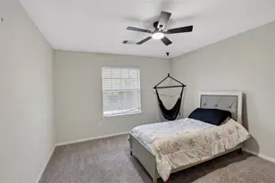 6046 Sandy Creek Dr, Baytown, TX 77523 - Photo 30