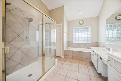 5208 Blossom Street #5, Houston, TX 77007 - Photo 16