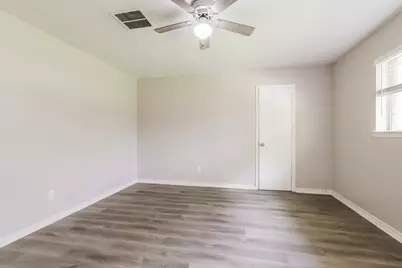 25106 Lynbriar Lane, Spring, TX 77373 - Photo 10