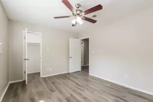 25106 Lynbriar Ln, Spring, TX 77373 - Photo 14