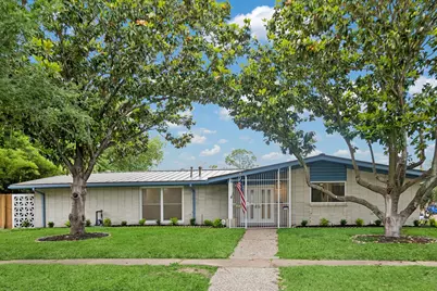 7102 Walkway Street, Houston, TX 77036 - Photo 1