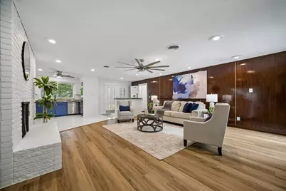 7102 Walkway Street, Houston, TX 77036 - Photo 6